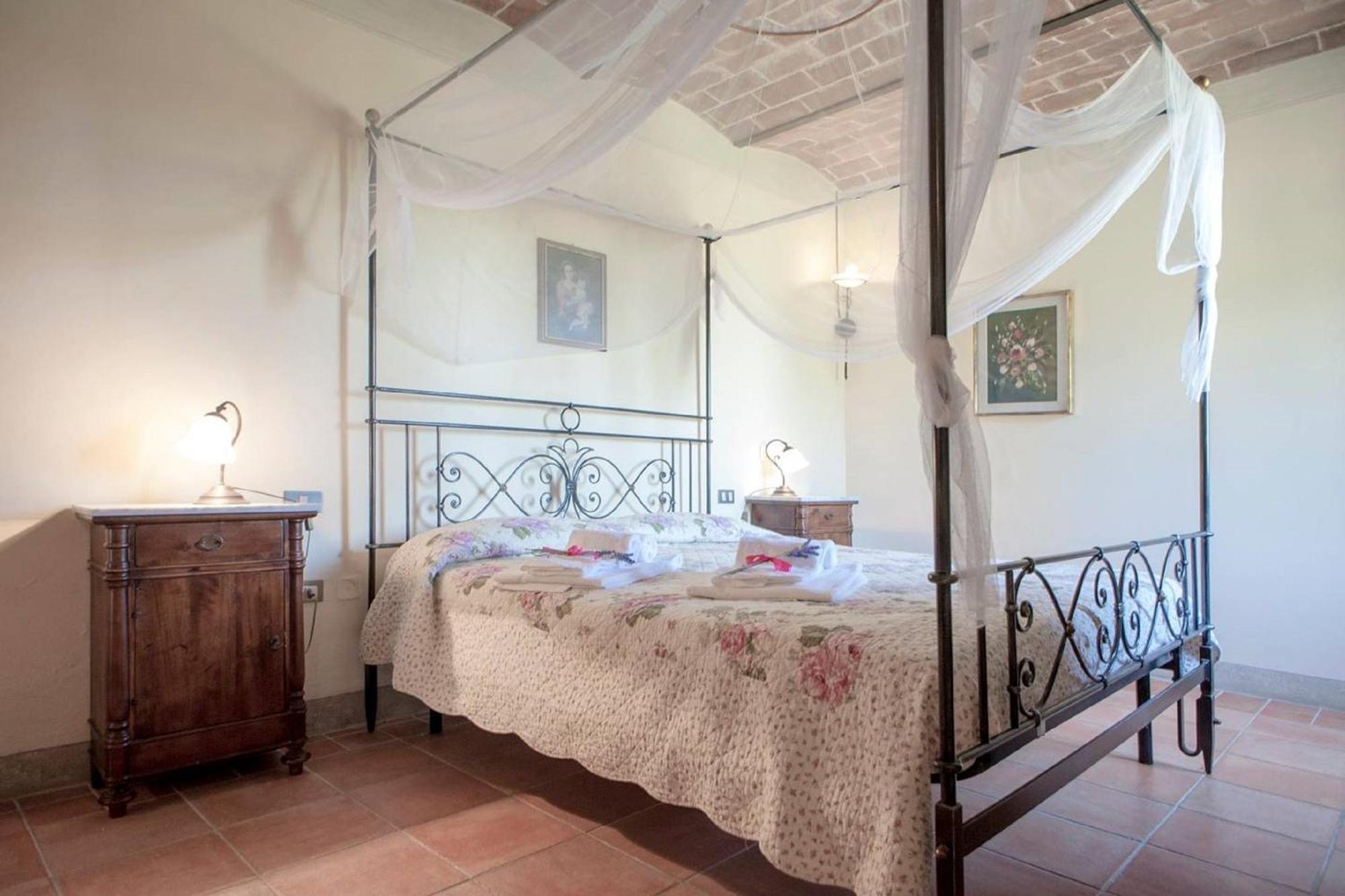 Azienda Agricola E Agriturismo Vallorsi Terricciola エクステリア 写真