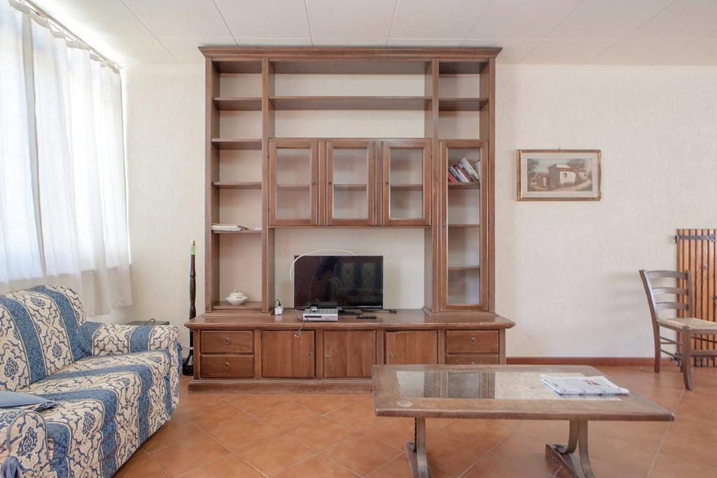 Azienda Agricola E Agriturismo Vallorsi Terricciola エクステリア 写真
